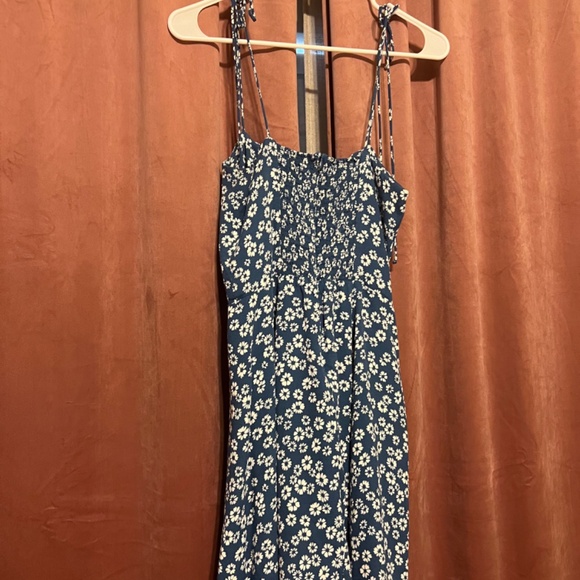 Reformation Presley Mini Dress in Dana - Picture 5 of 8